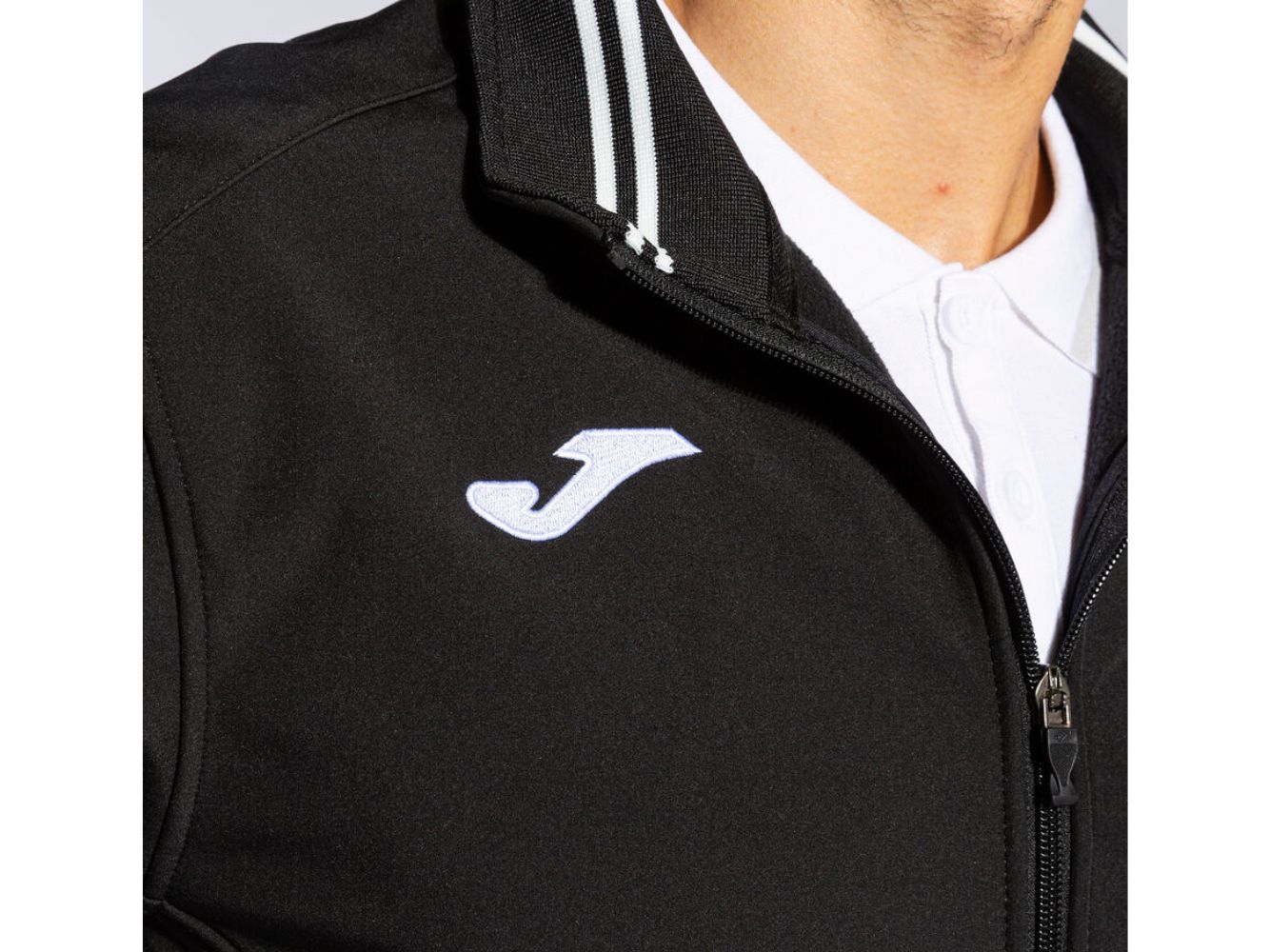 soft-shell-combi-nero-joma (2)